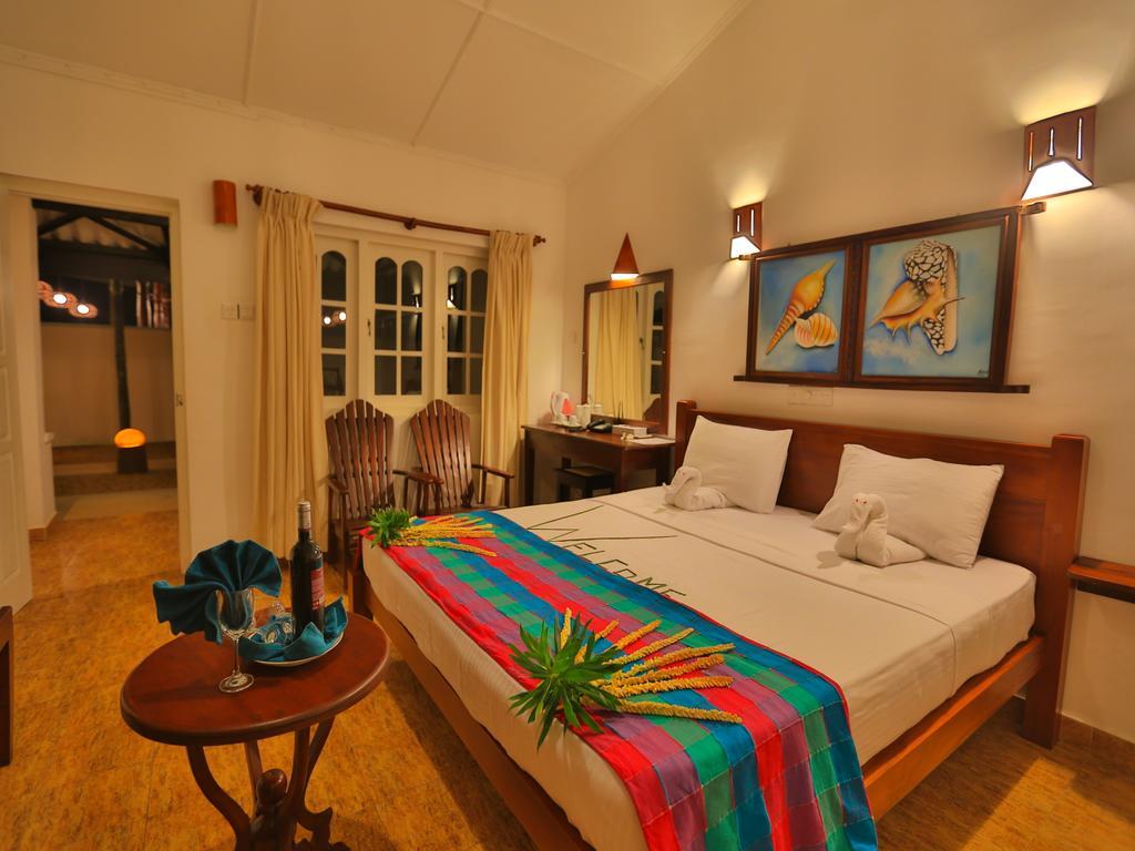 בנטוטה Thejan Beach Cabanas חדר תמונה