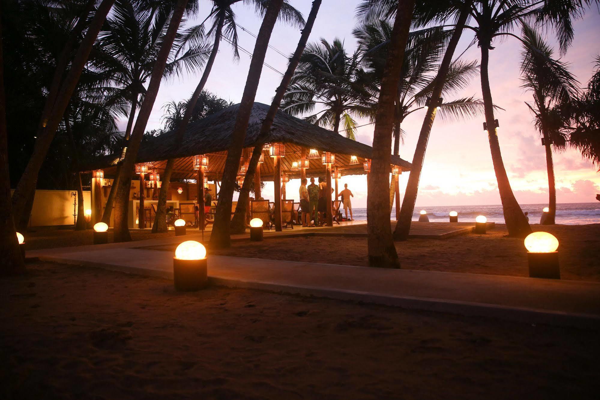 בנטוטה Thejan Beach Cabanas מראה חיצוני תמונה